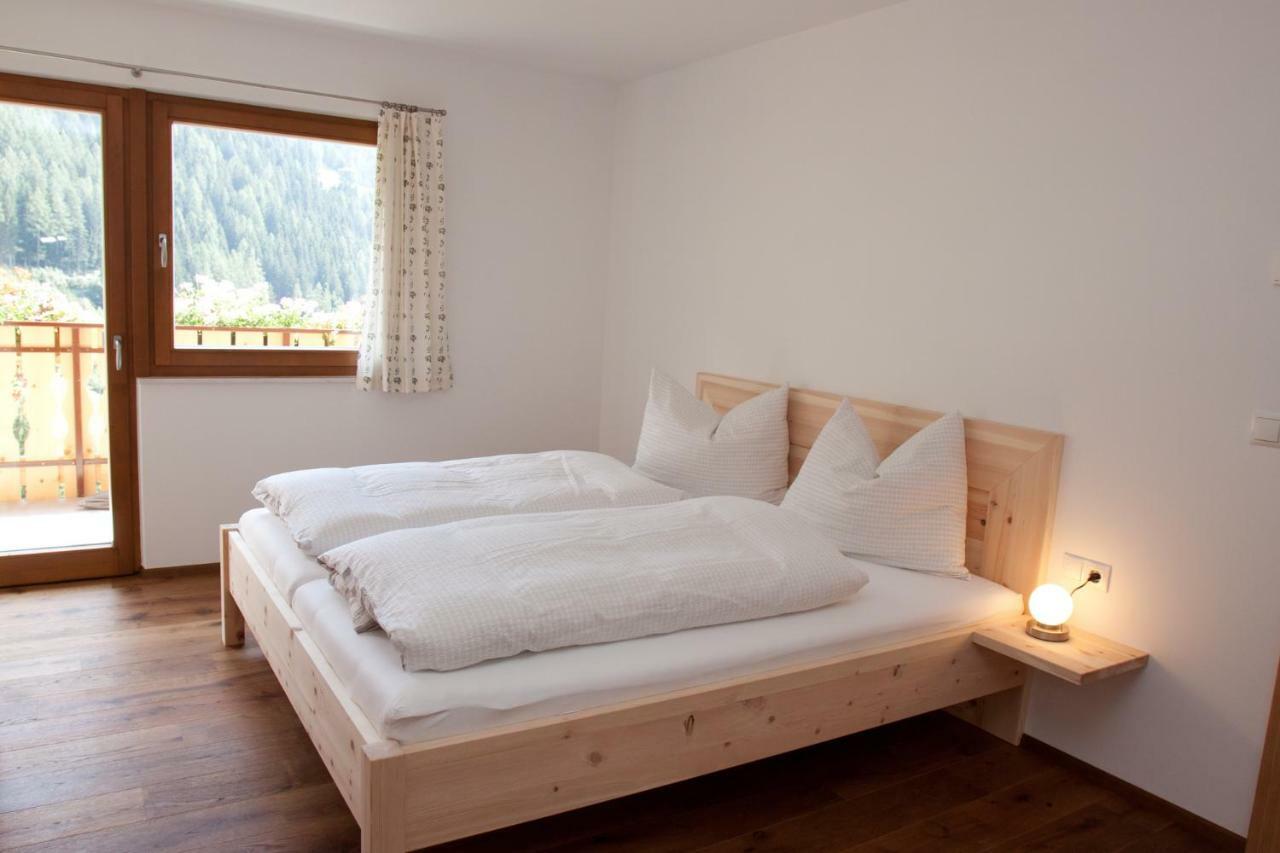 Appartamento Schweinsteghof Urlaub Auf Dem Bauernhof Sarentino Esterno foto